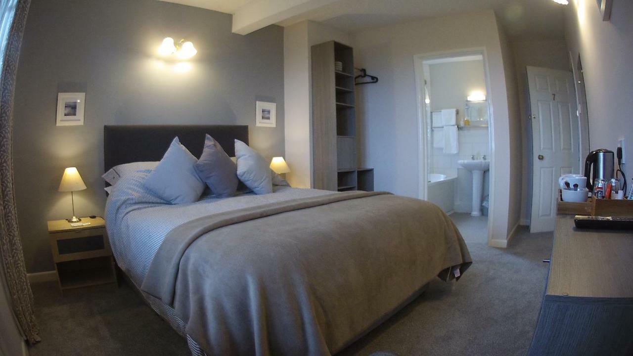 Riverside Cottage B&B Линмут Экстерьер фото